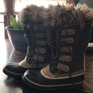 Winter boots